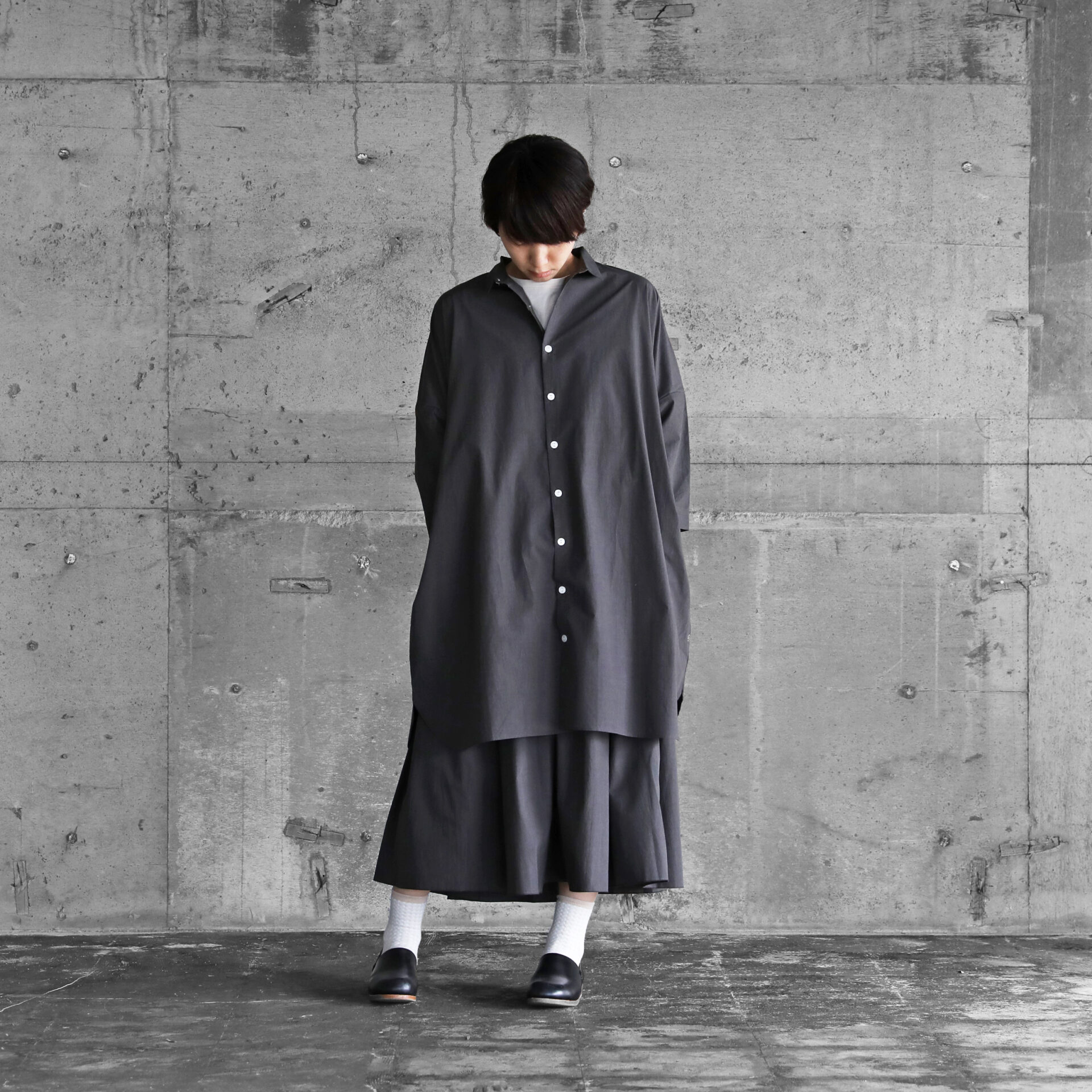 ロングシャツ004の生地の違いをご紹介します” – HUIS | 遠州織物
