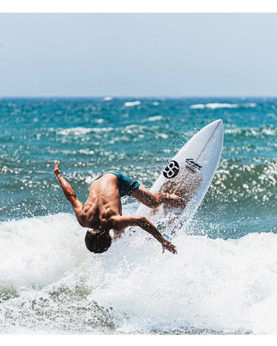 サーファーです カリフォルニア育ちの日本人トッププロサーファー】御前崎プロ2年連続