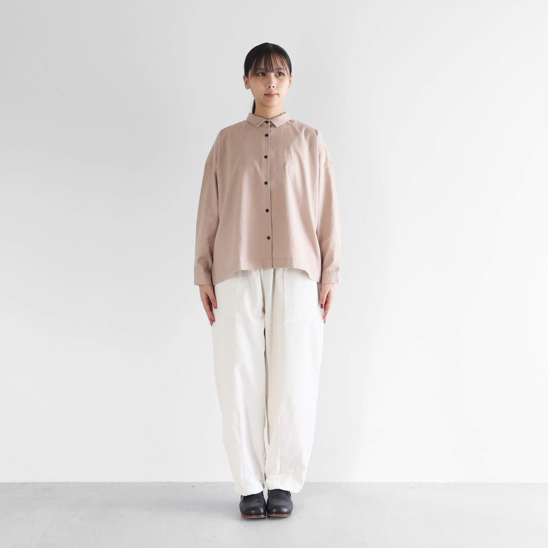 暮らしのおへそ一田さん×HUISコラボ】コーデュロイバルーンパンツ